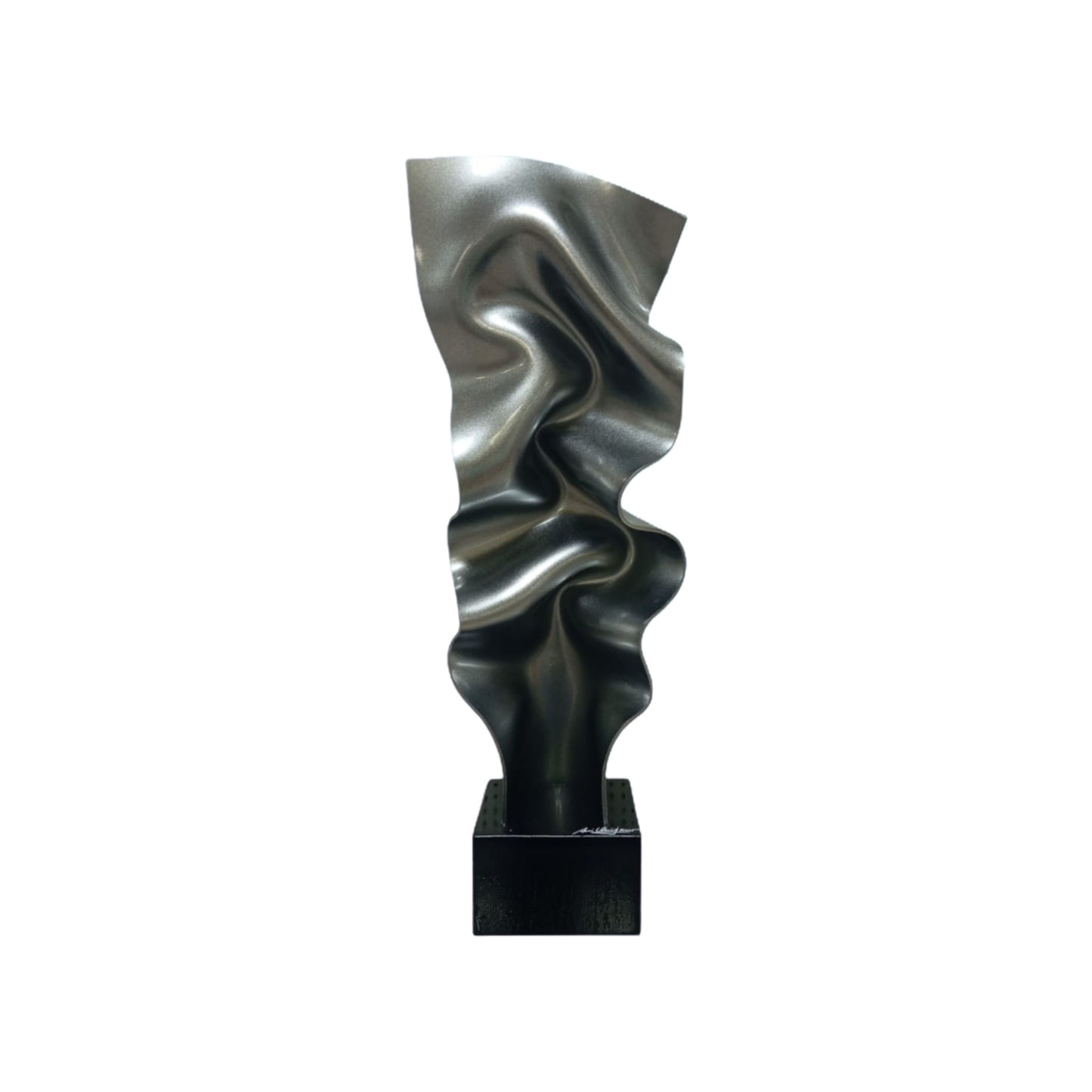 ESCULTURA DE PEDESTAL PLATEADA